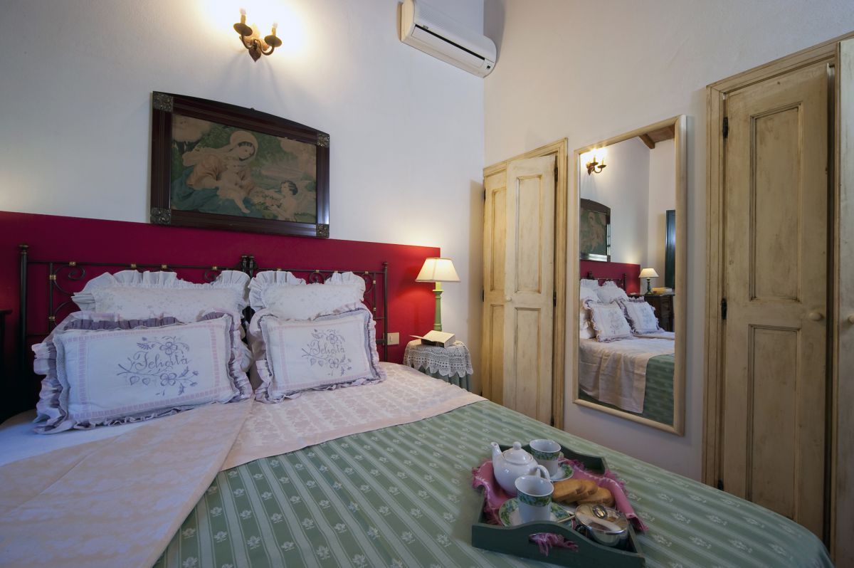 Hawk Apartment -  Vacation House San Gimignano 2