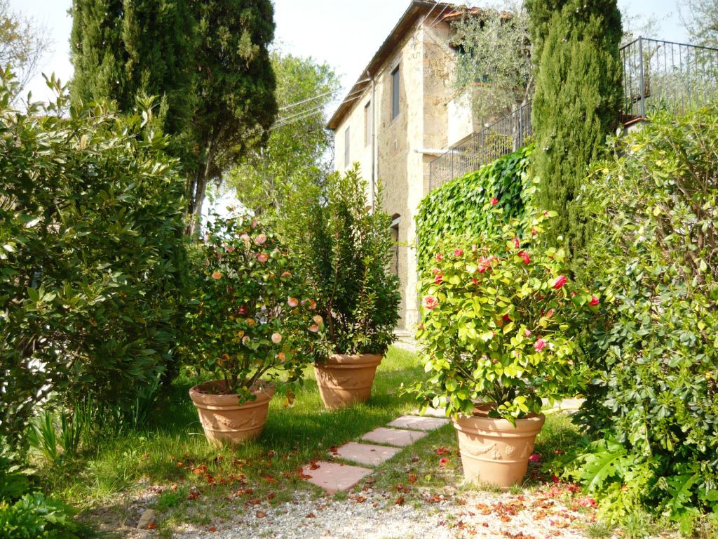 Owl Apartment - Farmhouse with pool Tuscany  10