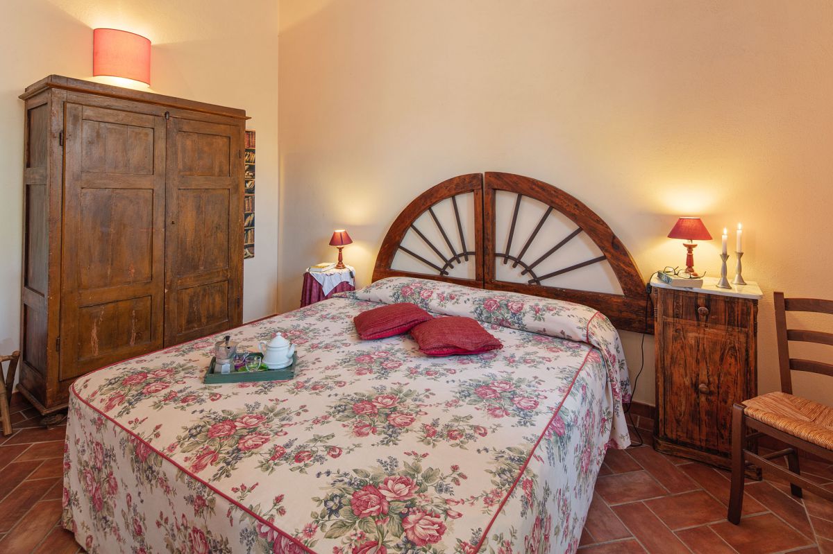 Owl Apartment - Farmhouse with pool Tuscany  13